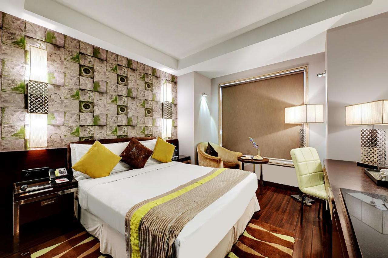 Quality Inn Гургаон Экстерьер фото