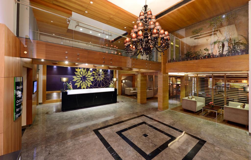 Quality Inn Гургаон Экстерьер фото